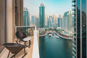 Prime Retreats - steps to Grosvenor Hotel Marina